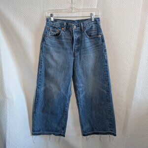 Levi’s High Rise Wide Leg Jeans Size 27 Cropped Distressed Hem Premium Denim